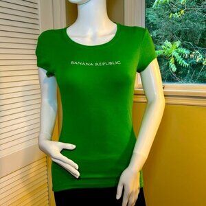BANANA REPUBLIC women’s tee size X Small